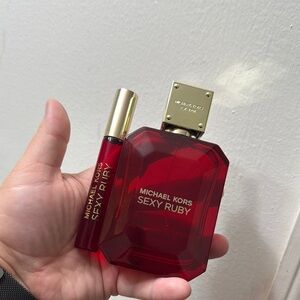 Michael Kors Sexy Ruby Fragrance set